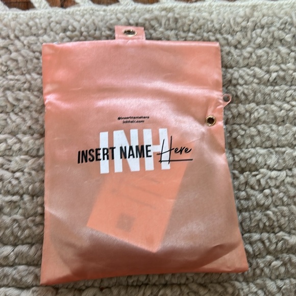 NWT Insert Name Here Brit Ponytail Extension 26” Chocolate brown - Picture 8 of 8